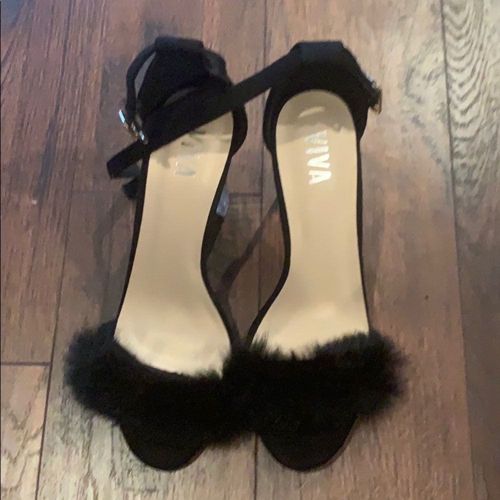 Fur heels